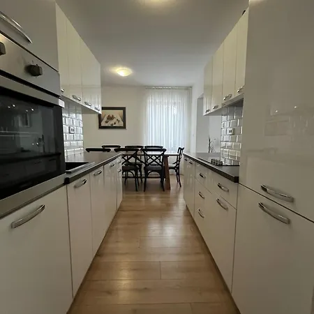 Island View 1 Apartman *