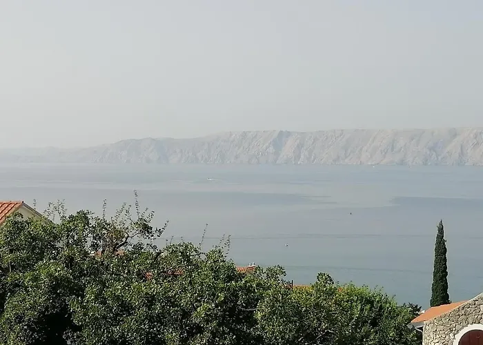 Apartment Island View 1 *