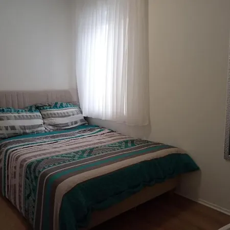Apartment Island View 1 *