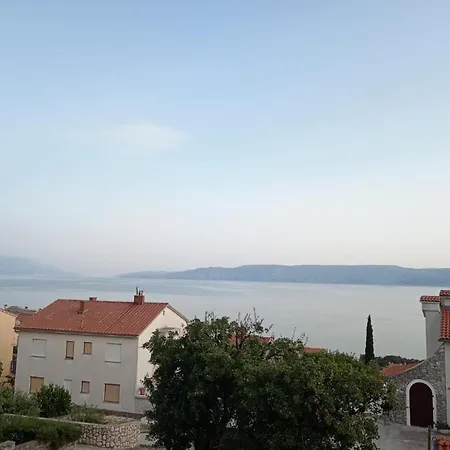 Island View 1