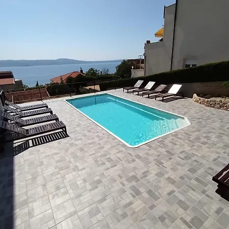 Island View 1