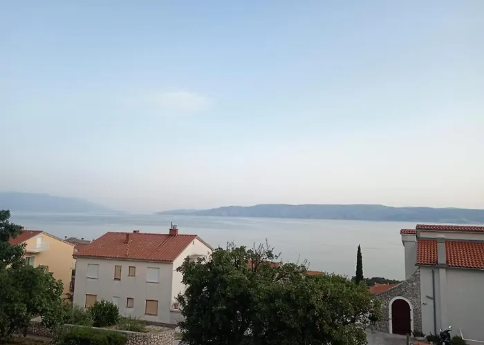 Island View 1